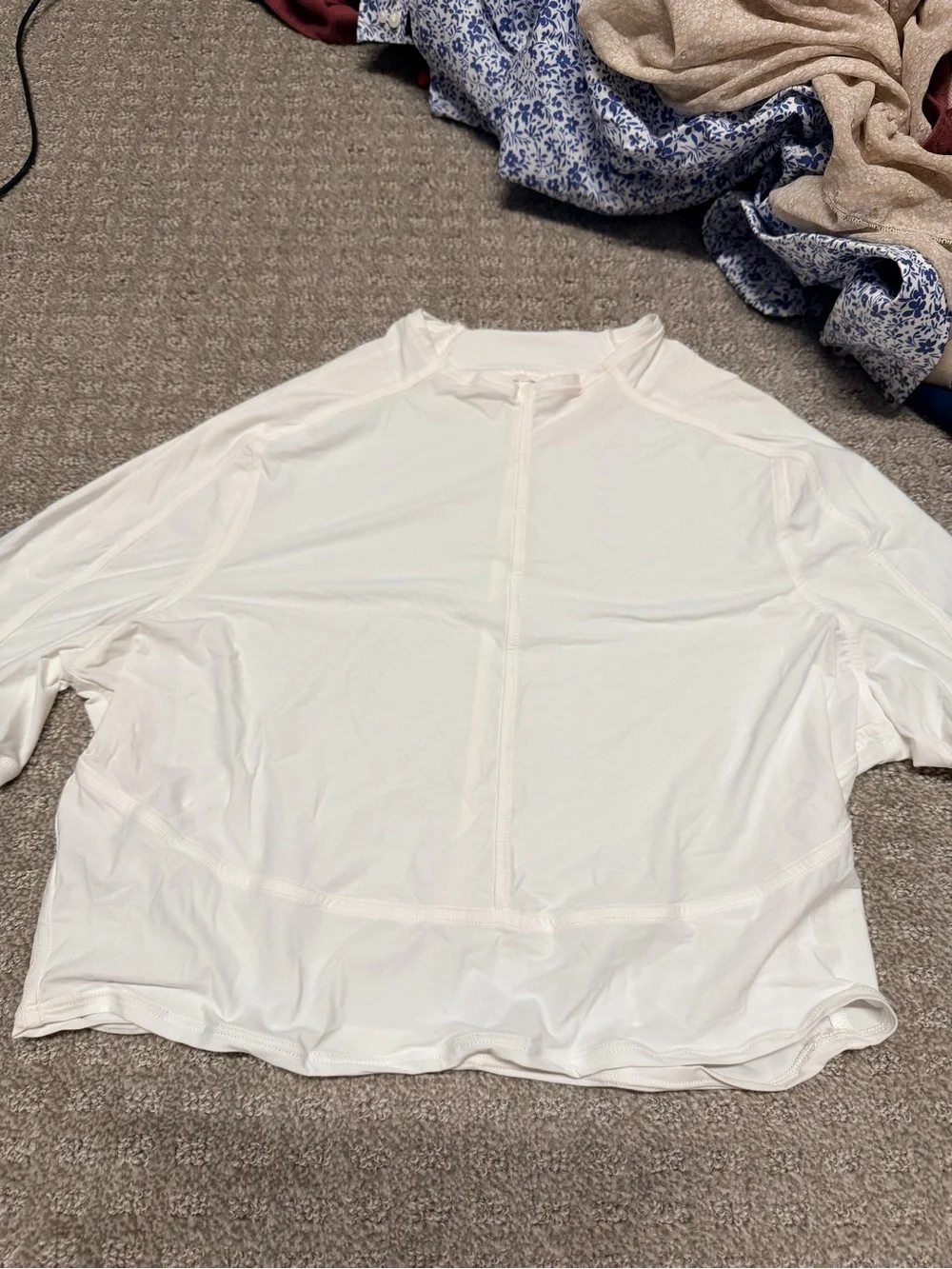 LULULEMON Women's Lightweight White Active Top